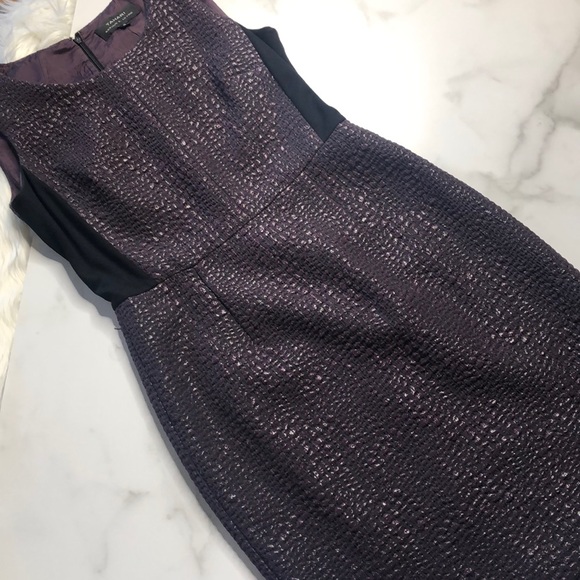 Tahari Dresses & Skirts - 🔥5 for $30 Tahari Aubergine Shift Dress